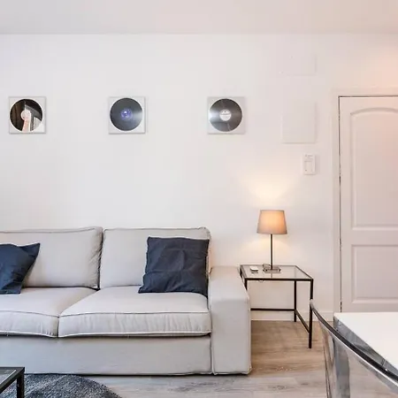 Magical Design With Terrace Apartment L'Hospitalet de Llobregat Exterior photo